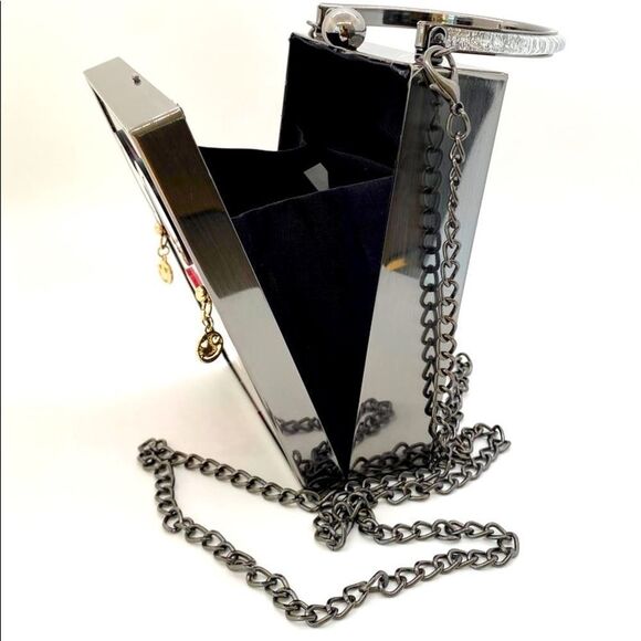 Lady Face Luxury Acrylic Evening Bag - Picture 6 of 12